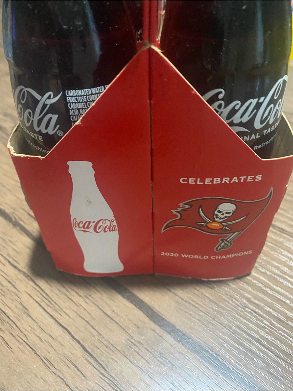 Coca-Cola Red 6-Pack Glass Bottle Carrier‎ with Team Logo - Picture 7 of 11